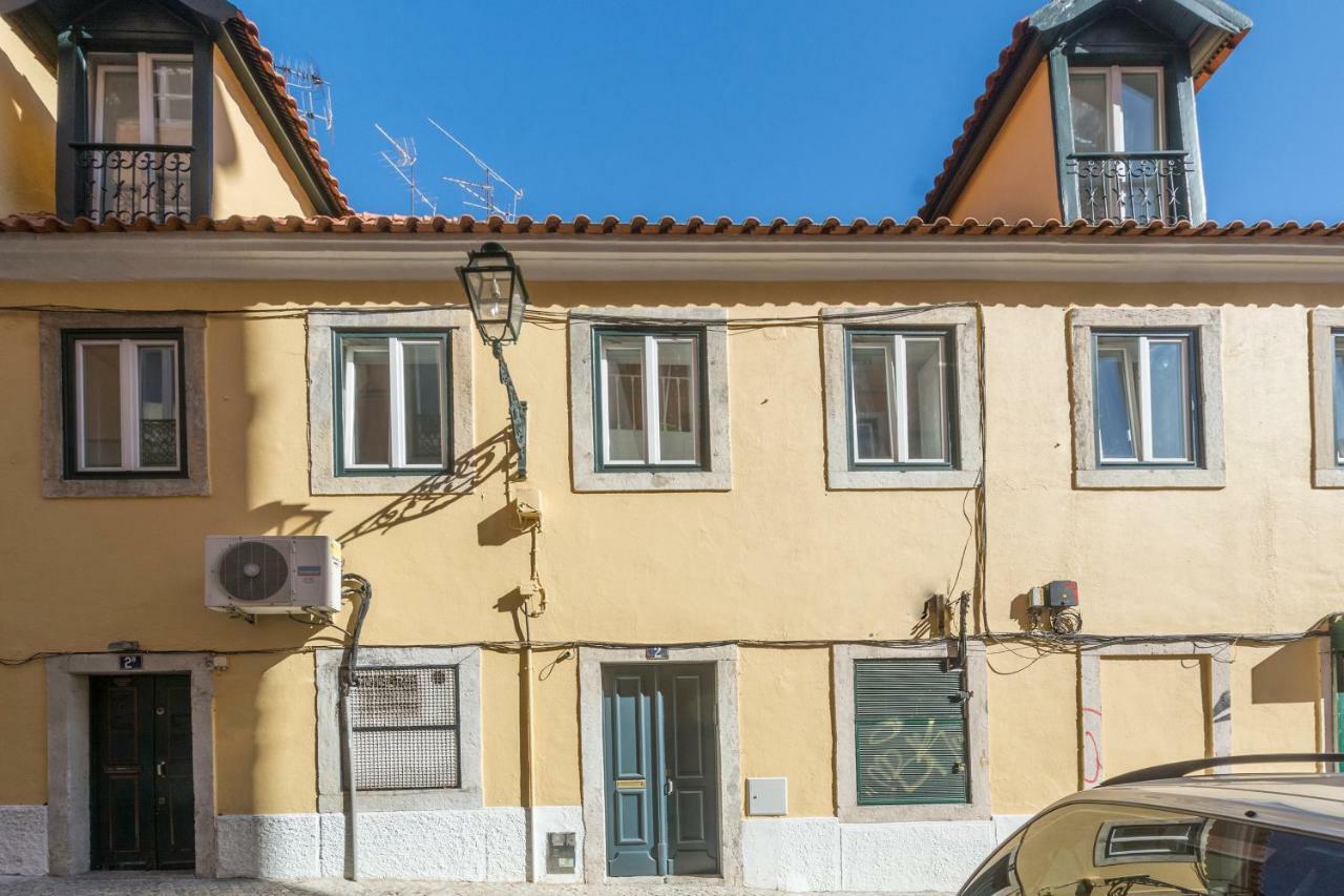 Live Like A Local @ Casa Da Esquina - Wifi & A/C Apartman Lisboa Kültér fotó