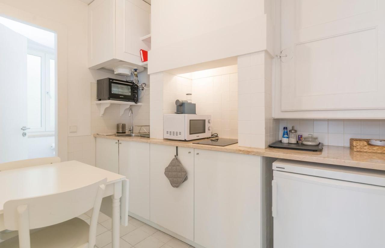 Live Like A Local @ Casa Da Esquina - Wifi & A/C Apartman Lisboa Kültér fotó